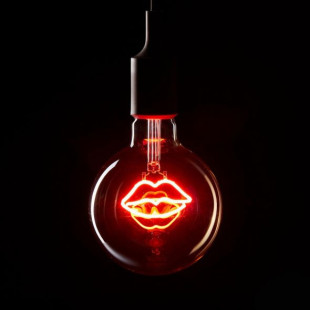 LAMPADINA SOSPENSIONE KISS LED