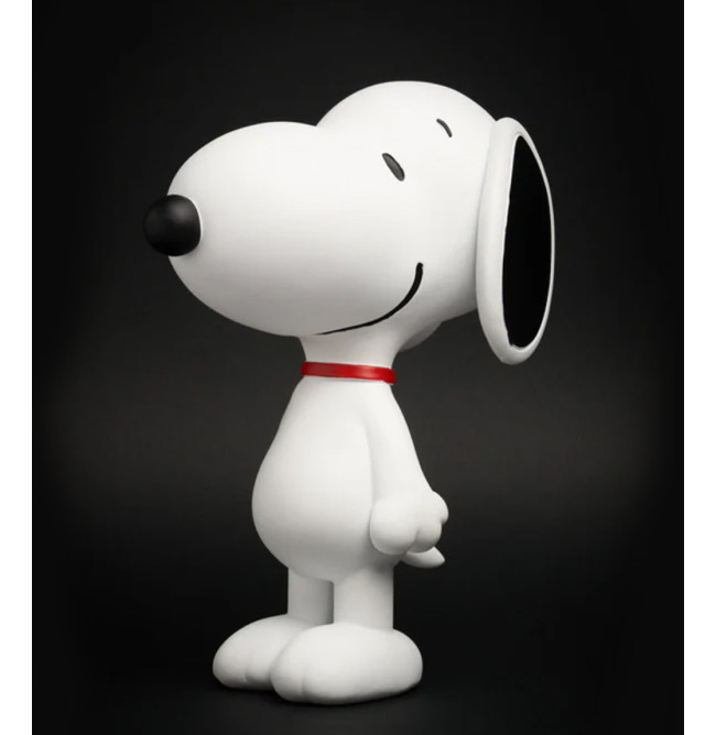 SNOOPY STANDING WHITE
