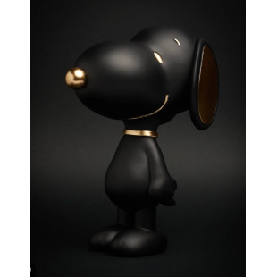 SNOOPY STANDING BLACK