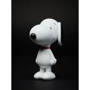 SNOOPY STANDING WHITE 12CM