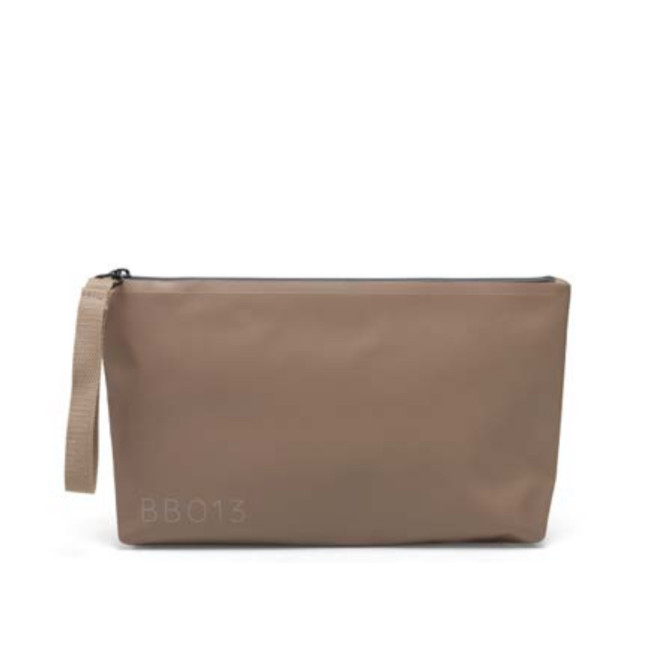 POUCH BAG ALMOND BROWN