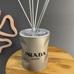 PRETTY LITTLE SCENTS - PROFUMATORE PRADA MARFA GRAFITE