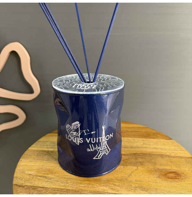 PRETTY LITTLE SCENTS - PROFUMATORE LOUIS ADDICTED NAVY METALLIC