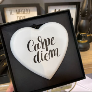 CUORE IN LEGNO "CARPE DIEM"