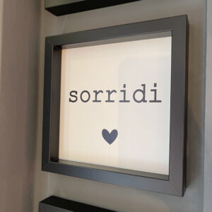 QUADRETTO IN LEGNO "SORRIDI"