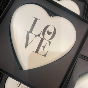 CUORE IN LEGNO "LOVE"