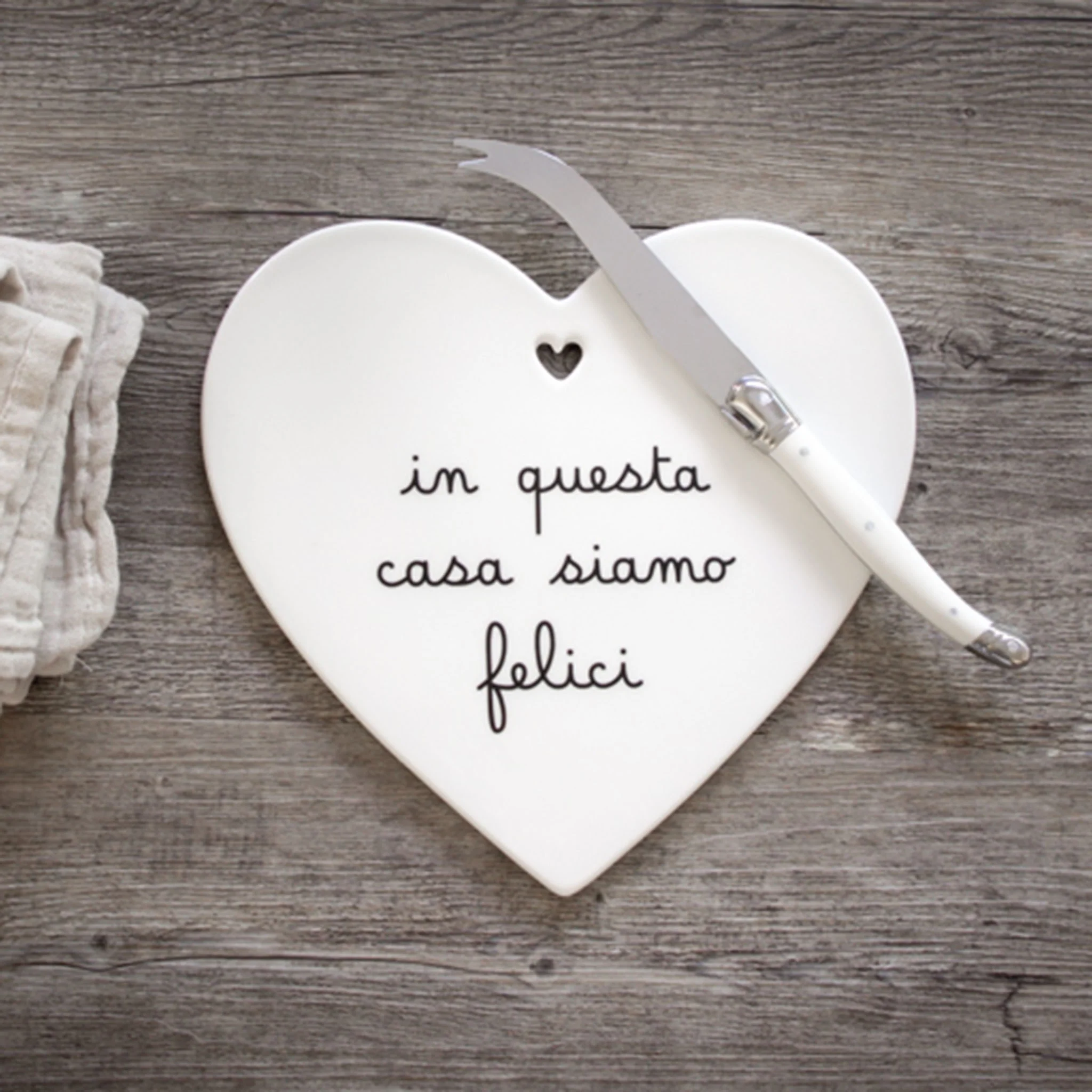 SOTTOPENTOLA CUORE "IN QUESTA CASA SIAMO FELICI"