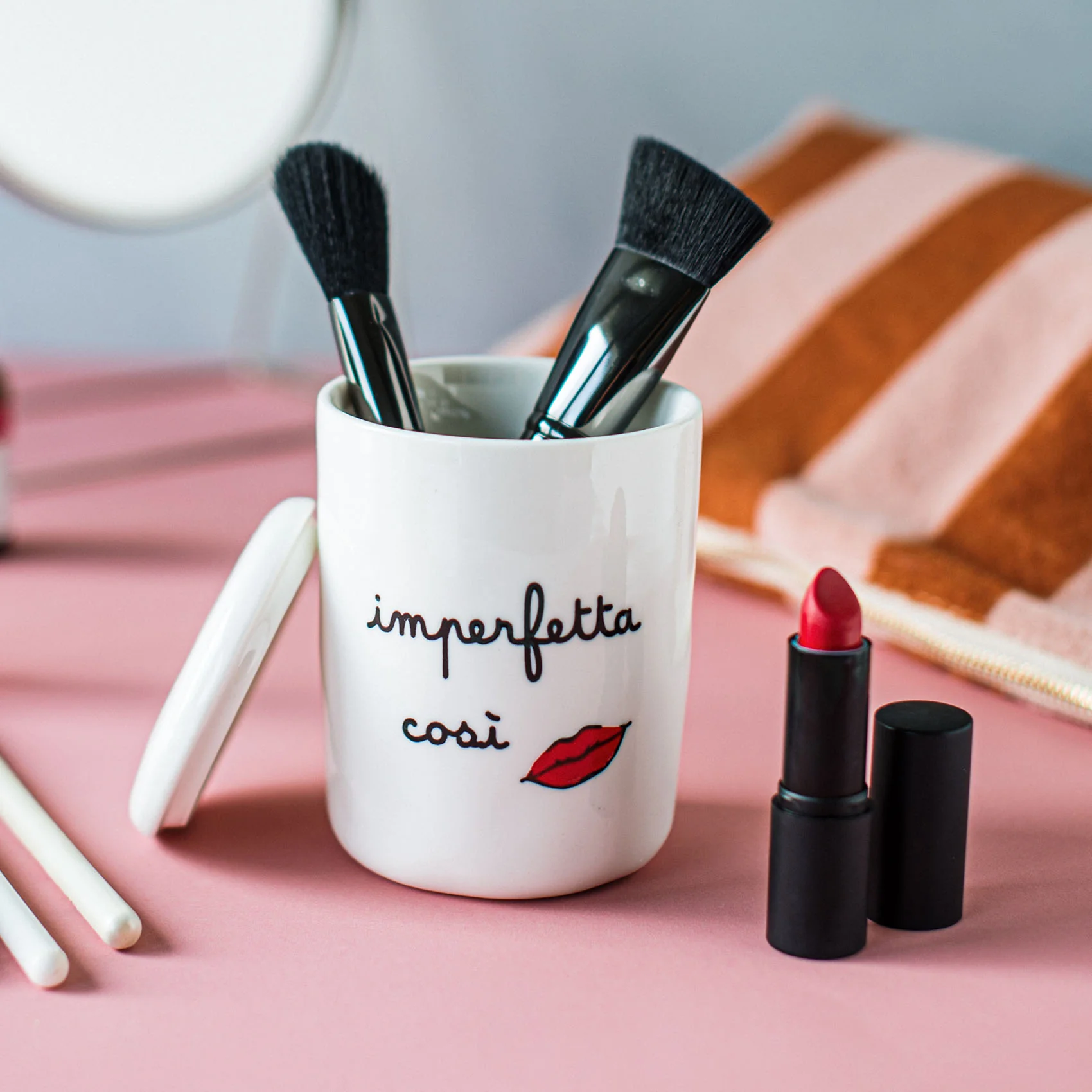 PORTACOSMETICI IMPERFETTA COSI'