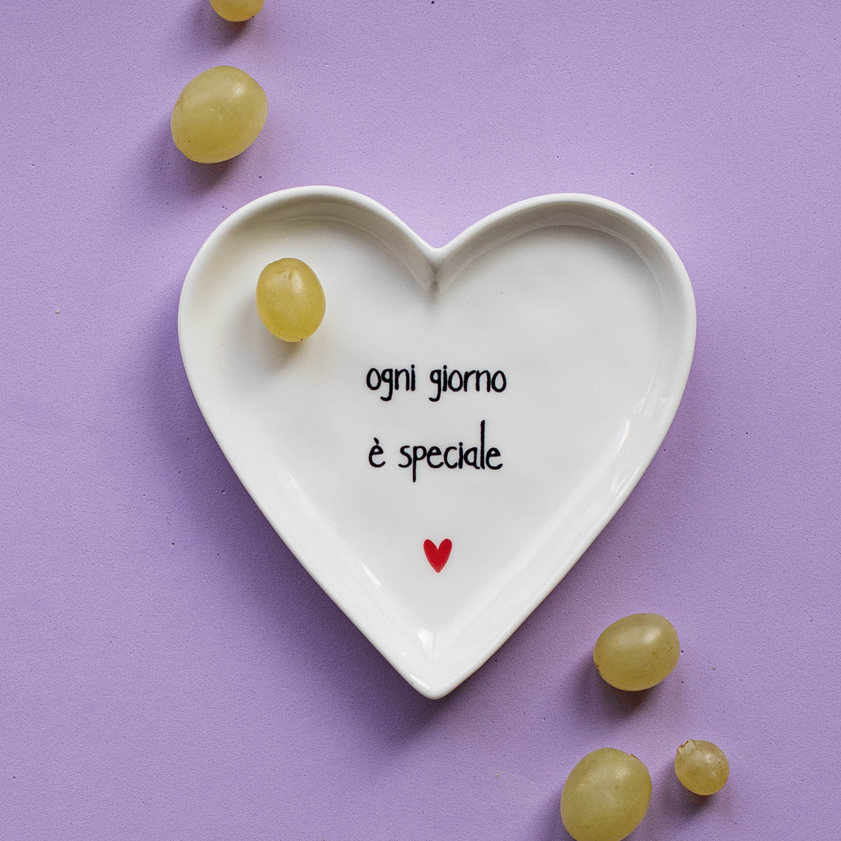 PIATTO CUORE "OGNI GIORNO E' SPECIALE" 12CM