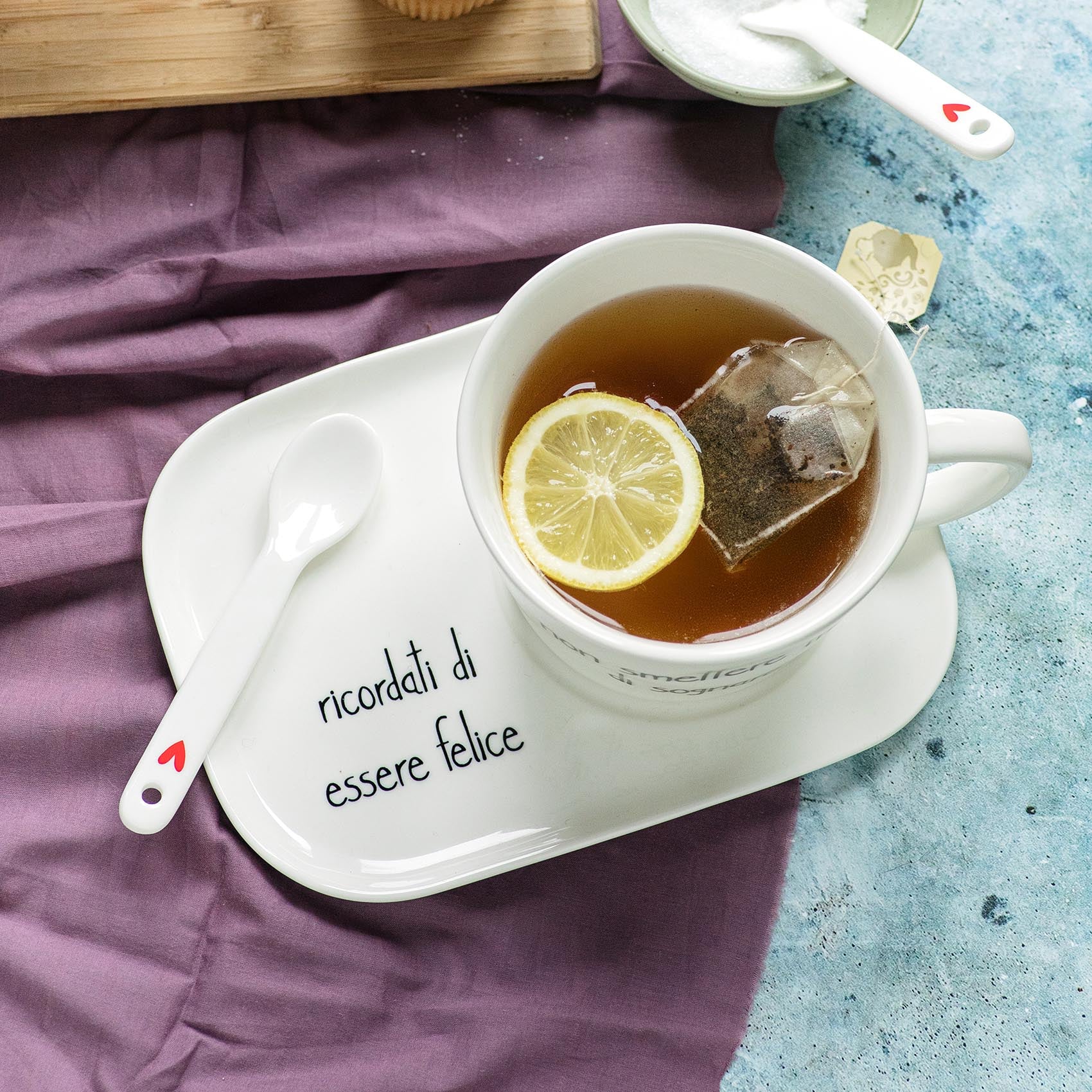 PIATTO PER TAZZA COLAZIONE " RICORDATI DI ESSERE FELICE"