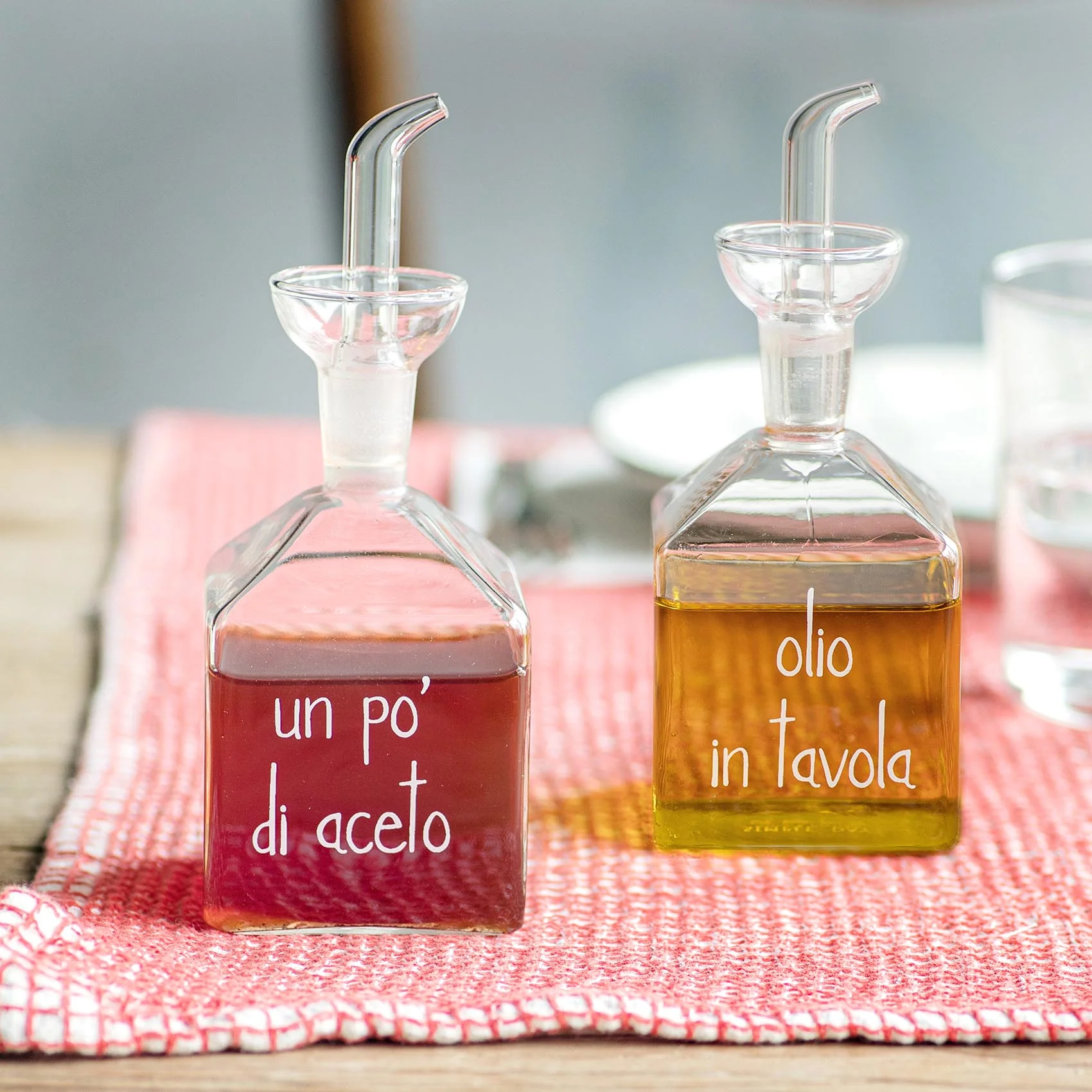 SET "OLIO IN TAVOLA-UN PO' DI ACETO" DECORO BIANCO